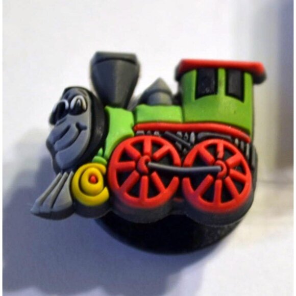 2006-07 Train Engine Jibbitz™ Shoe Charms Party Favors Crocs Accessories - Picture 1 of 1